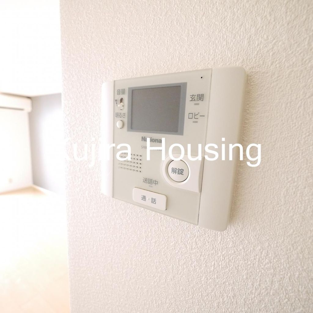 セキュリティ　モニターホンで来客確認出来ます♪