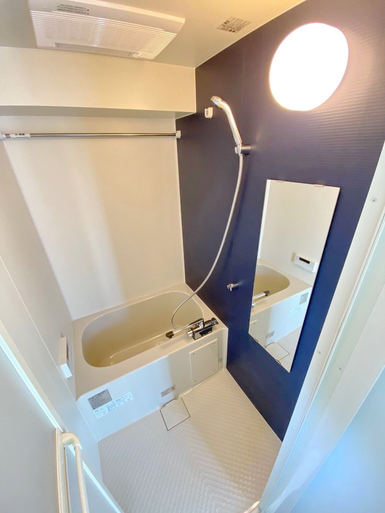 バス・シャワールーム　バス