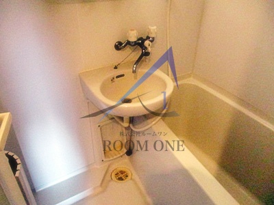 バス・シャワールーム　お風呂です。
