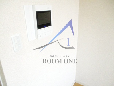 セキュリティ　モニター付きインターホンです。