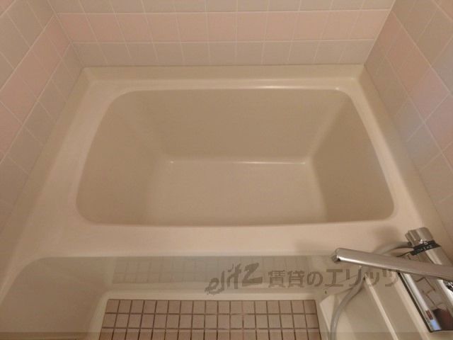 バス・シャワールーム　風呂