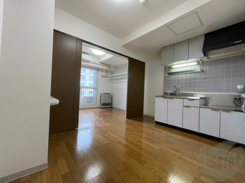 居室・リビング　明るいお部屋は気持ちよく過ごせそうですね。