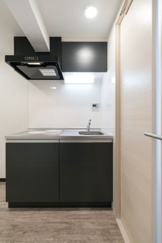 キッチン　コンパクトなキッチンで掃除もラクラク