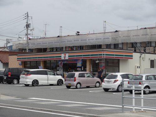 コンビニ　セブンイレブン東広島西条寺家店（コンビニ）まで1109m