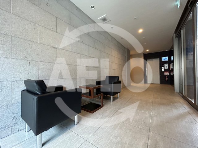 ロビー　パークナードフィット美章園　ロビー