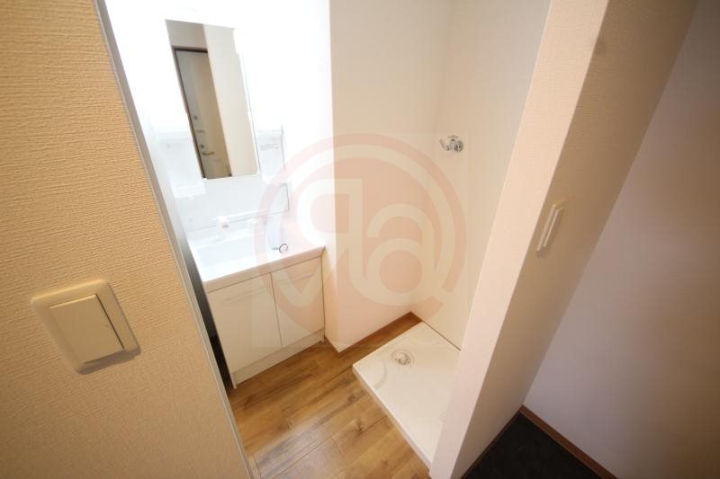 洗面設備　脱衣スペースもあります