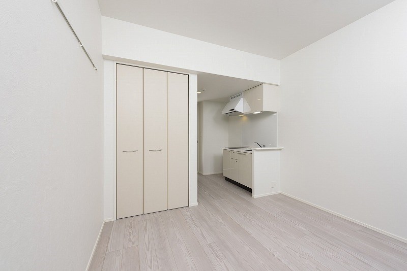 居室・リビング　※別号室参考写真