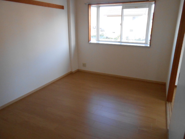 その他部屋・スペース　南面寝室（洋室・６．０畳）・可動間仕切り有り