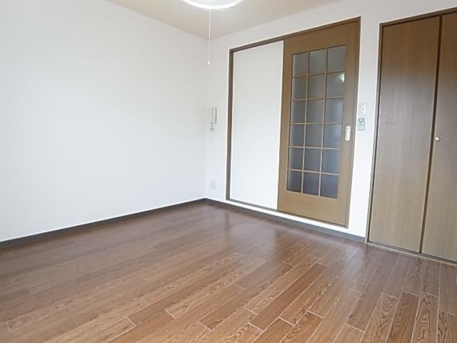 その他部屋・スペース　明るい色調の室内です