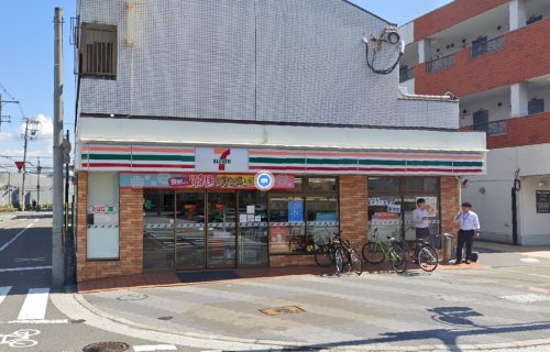 コンビニ　セブンイレブン 大阪東加賀屋1丁目店（コンビニ）まで530m