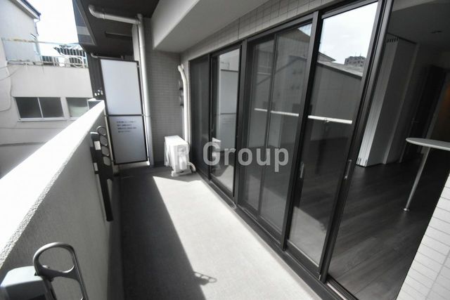 バルコニー　バルコニー