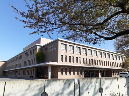 高校・高専　私立八戸学院光星高校（高校・高専）まで728m