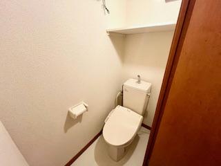 トイレ　設備・仕様は号室により異なる為、現状を優先いたします。