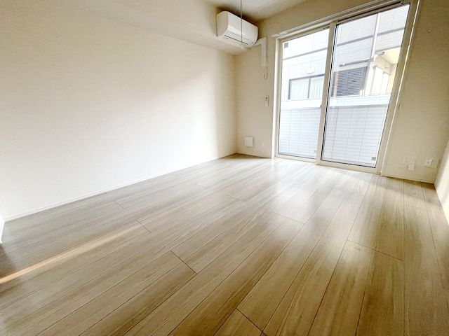 居室・リビング　★同施工会社・同仕様★