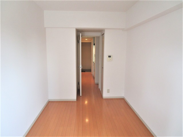 居室・リビング　別号室の参考写真になります。