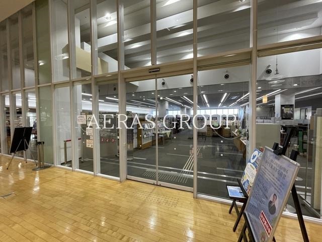 図書館　江戸川区立篠崎図書館（図書館）まで1036m