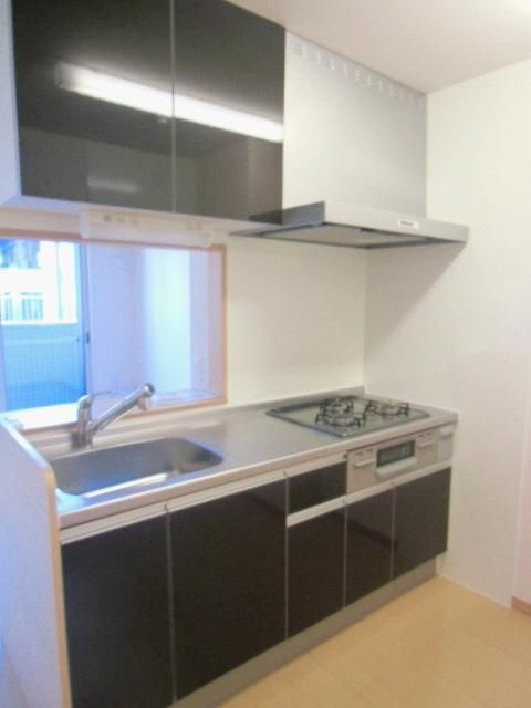 キッチン　システムカウンターキッチン３口