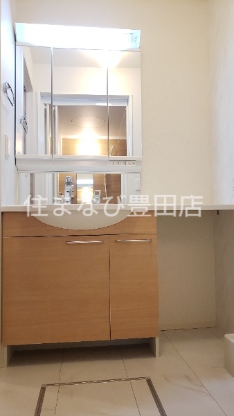 洗面設備　同型別部屋写真