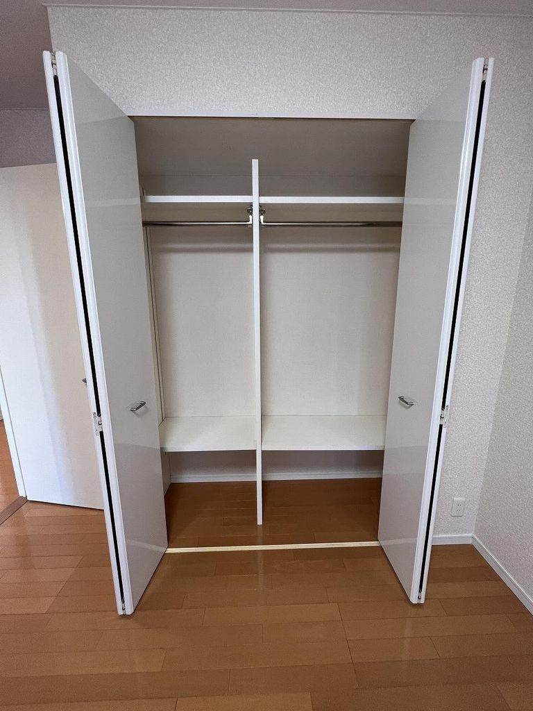 収納　洋室収納