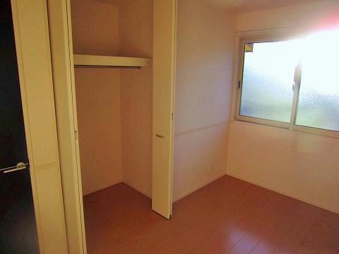 収納　室内写真は別部屋の写真です。