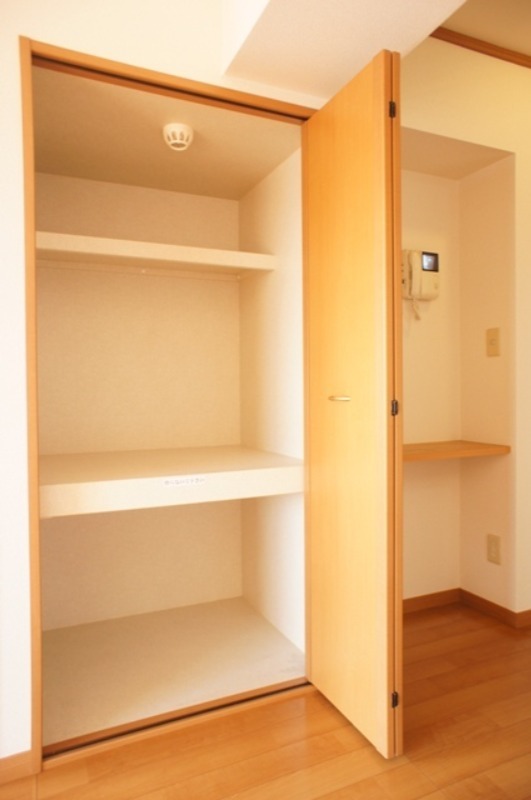 収納　図面と現状に相違がある場合には現状を優先