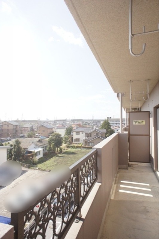 バルコニー　図面と現状に相違がある場合には現状を優先