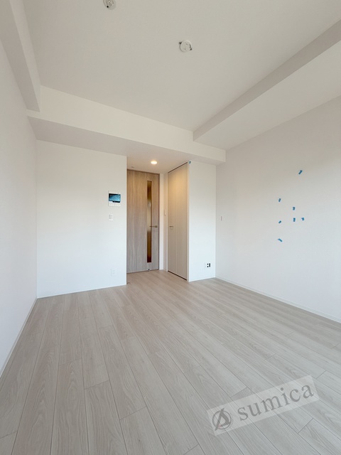 居室・リビング　ホワイトベースで明るい内装♪