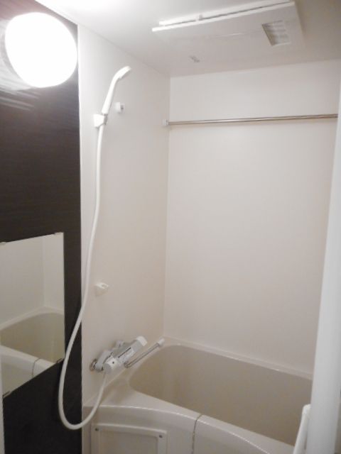 バス・シャワールーム　★お部屋探しはタウンハウジング稲田堤店まで★