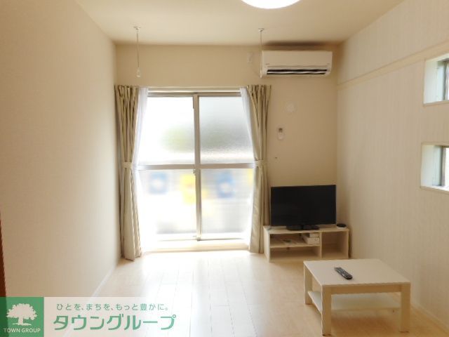居室・リビング　★お部屋探しはタウンハウジング稲田堤店まで★
