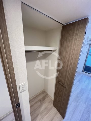 収納　プレサンス南堀江ザ・センス　クローゼット