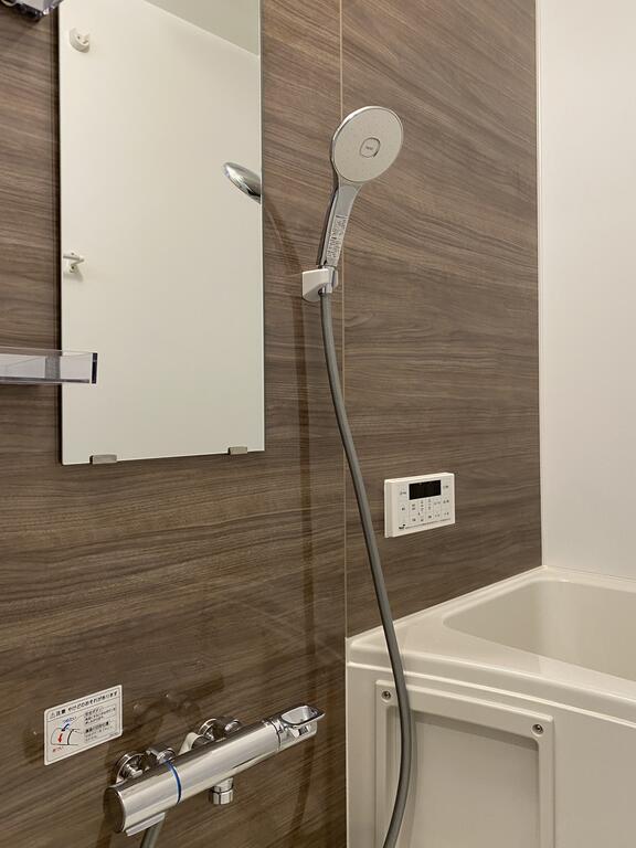 バス・シャワールーム　浴室乾燥完備！！