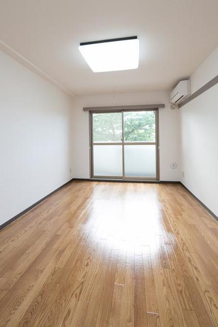 居室・リビング　※写真は同タイプ住戸です。