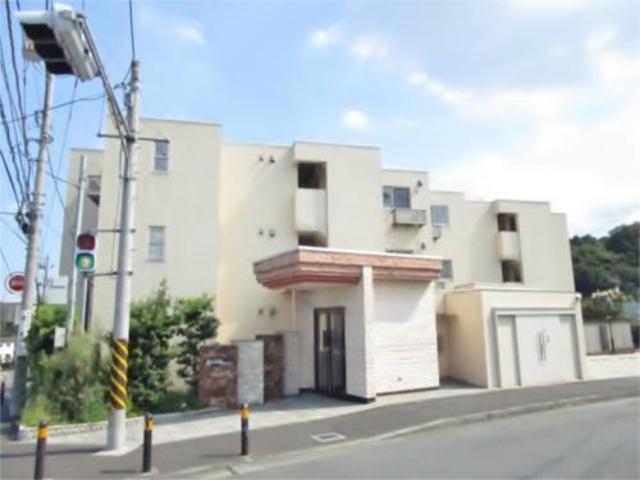 建物外観　オートロック付き築浅マンション