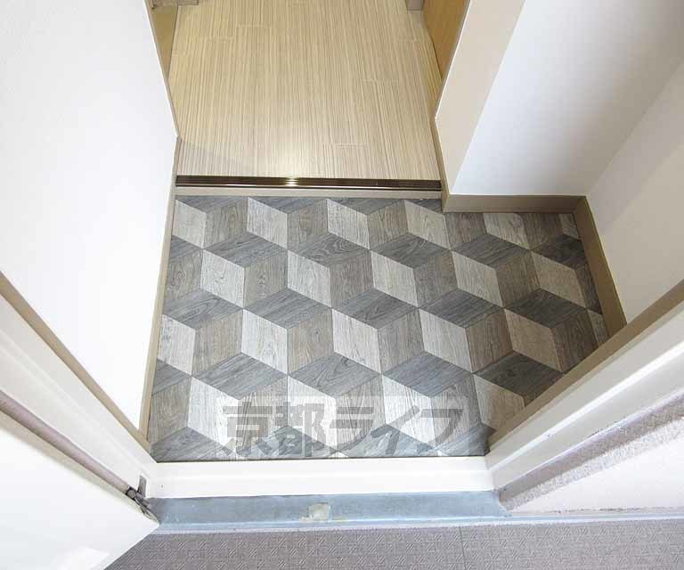 玄関　シューズボックスを置くスペースのある玄関です