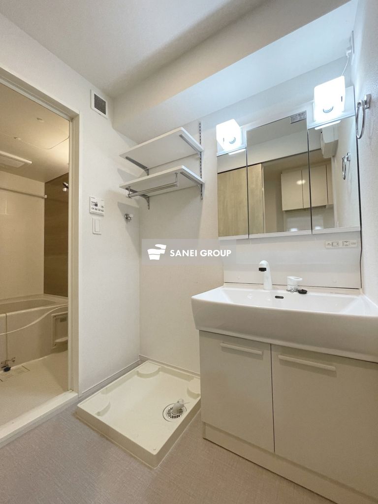 洗面設備　同仕様