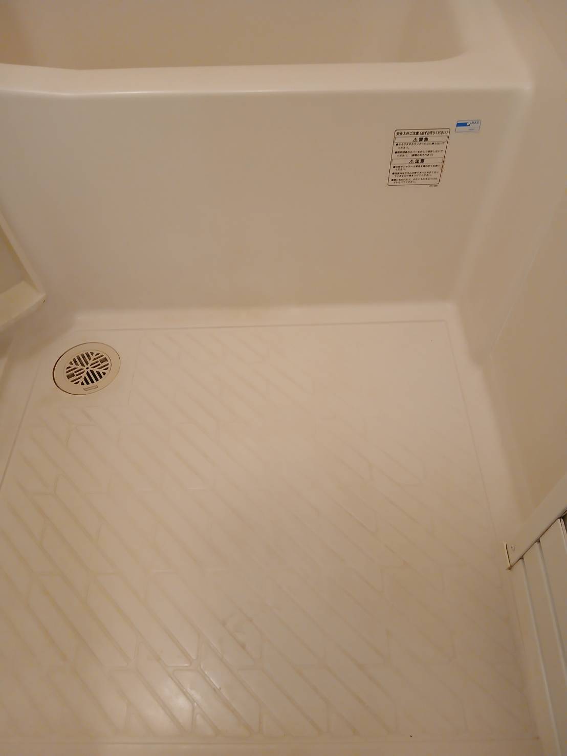 バス・シャワールーム　C-10