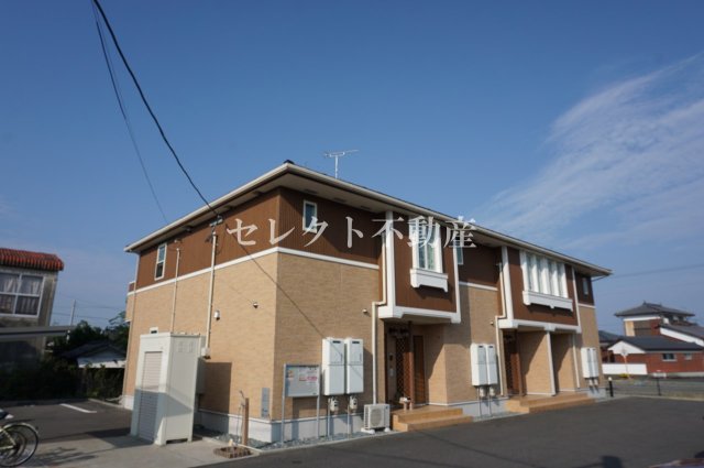 建物外観　外観は落ち着いています