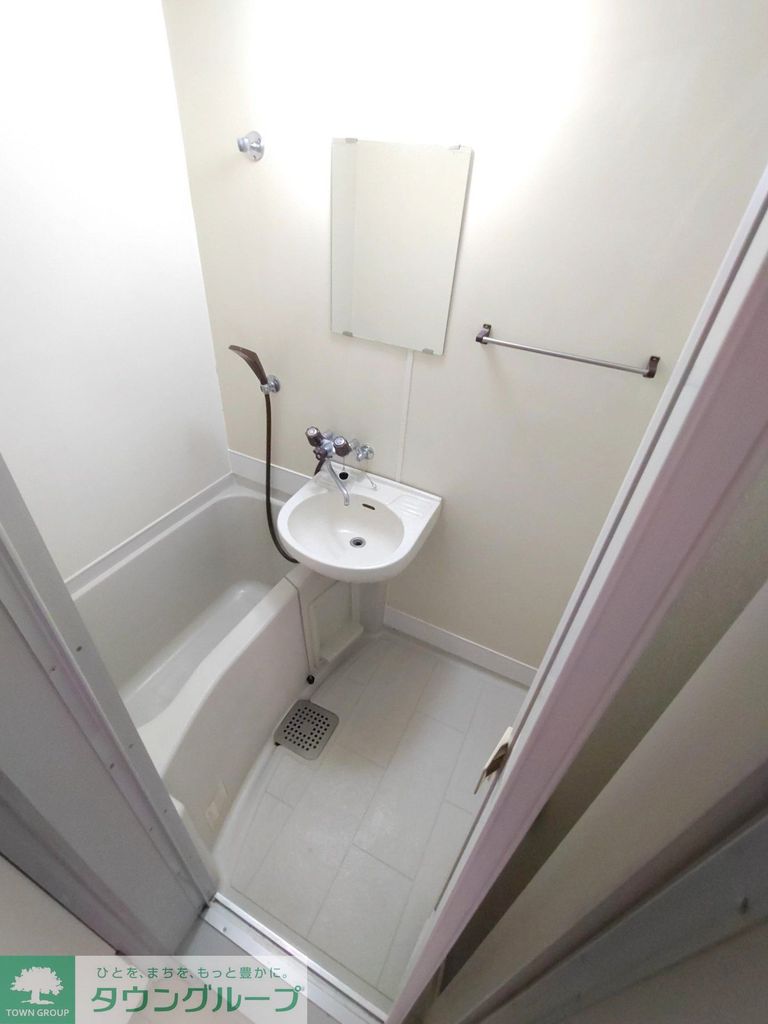 バス・シャワールーム　バス