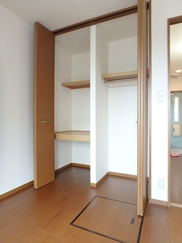 収納　図面と現状に相違がある場合には現状を優先