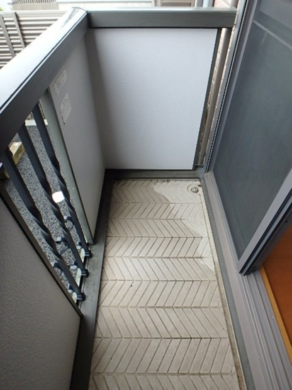 バルコニー　図面と現状に相違がある場合には現状を優先