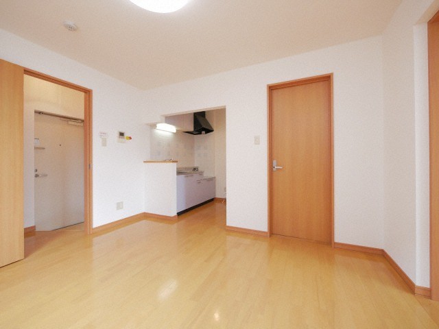 居室・リビング　9.0帖の広々としたリビングです！