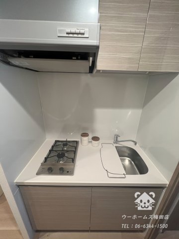 キッチン　コンパクトなキッチンで掃除もラクラク