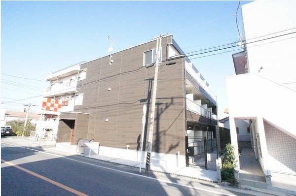 建物外観　シンプルモダンな素敵な外観の建物です。