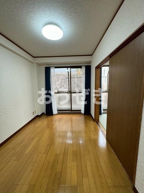 その他　クロス張替え済