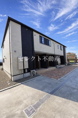 建物外観　【エテルノ　ソーレI】外観もきれいです