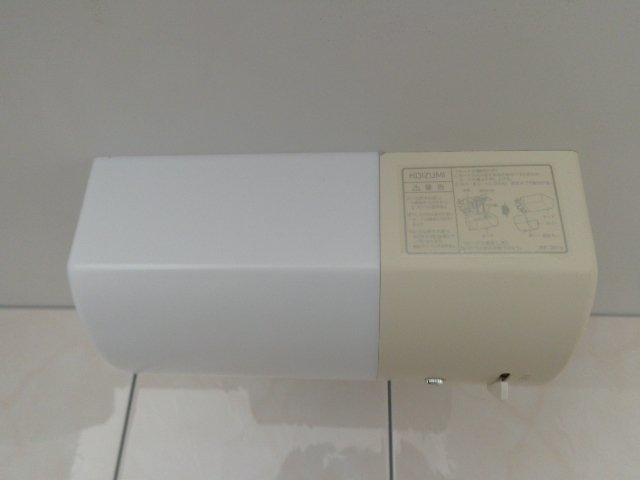 キッチン　キッチン照明