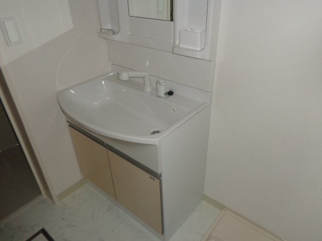 洗面設備　洗髪洗面化粧台