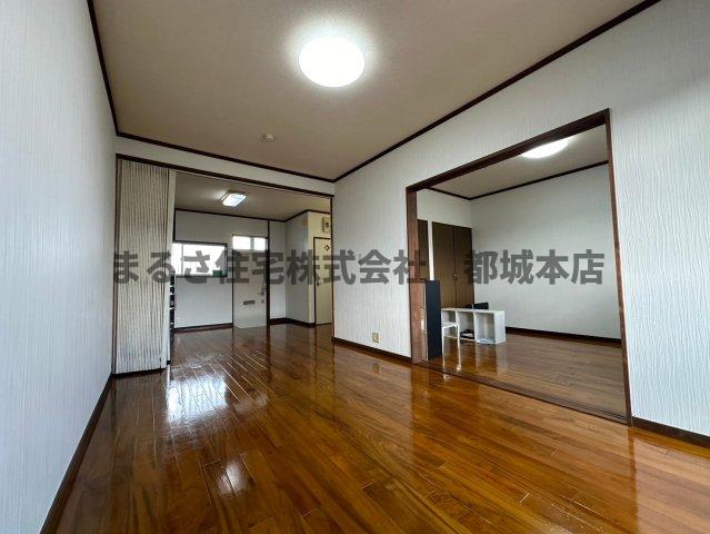 居室・リビング　101の写真です。