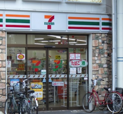 コンビニ　セブンイレブン 阪急淡路駅東口店（コンビニ）まで298m