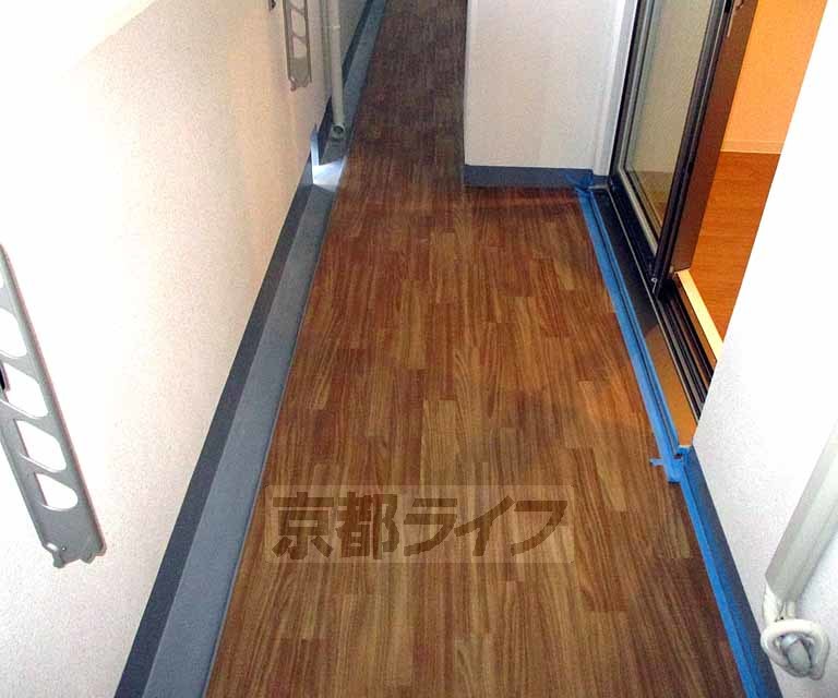 バルコニー　２０２号室流用です。